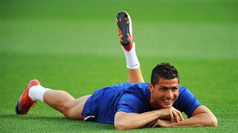 วอลเปเปอร์ สนามกีฬา นักฟุตบอล Cristiano Ronaldo ผู้เล่น นักเตะ