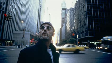 leon  professional  directed  luc besson reviews film