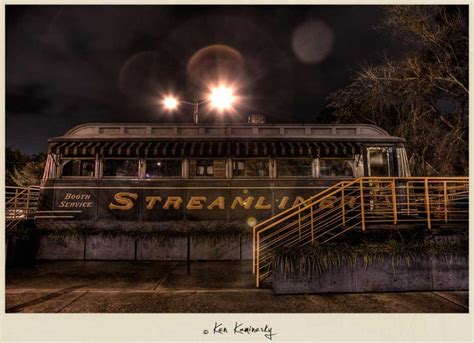 A Disquieting Darkness In Savannah Georgia The Streamliner