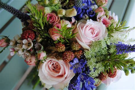 ultraviolet floral design james and ellie s country wedding flowers