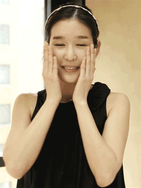 How To Give Yourself A Korean Facial Massage In S Korean Facial