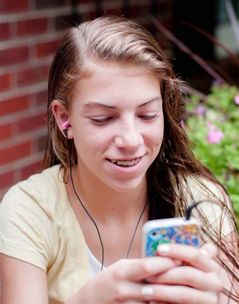 advice how do i keep my teen daughter safe on snapchat psychology today