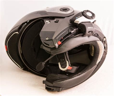 review sena  bluetooth headset    km range  audio