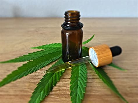 What Is The Difference Between Hemp Oil And Cbd Oil Laurelcrest