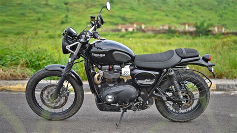 triumph street scrambler  price mileage reviews specification gallery overdrive