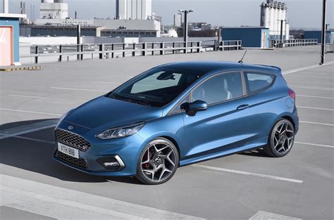 ford fiesta st officially revealed   cyl performancedrive