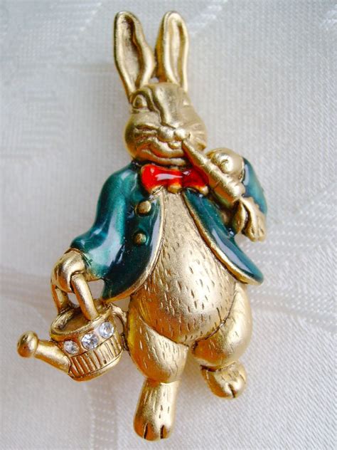 Dancecraft Rabbit Pin Jewelry Picture Vintage Jewelry