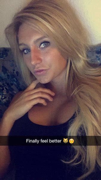 12 Cute Girls On Snapchat To Follow