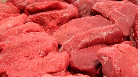 gesjoemel met vlees vis zuivel consumentenbond opent meldpunt voedselfraude omroep brabant