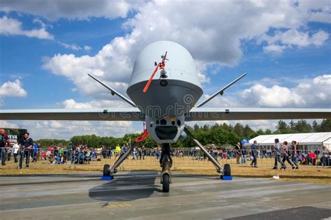 military predator drone stock   royalty  stock   dreamstime