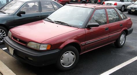 geo prizm hatchback specifications pictures prices