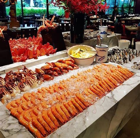 20 Best Hotel Buffets In Singapore