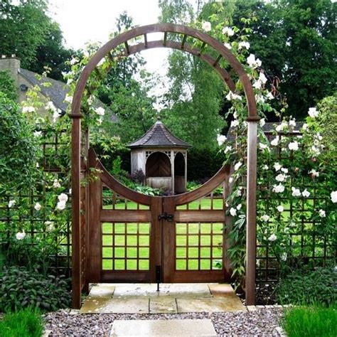 ways  create  perfect country garden ideal home garden gate design garden gates