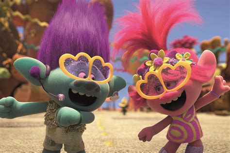 trolls world  review  visual spectacle full  toe tapping tunes