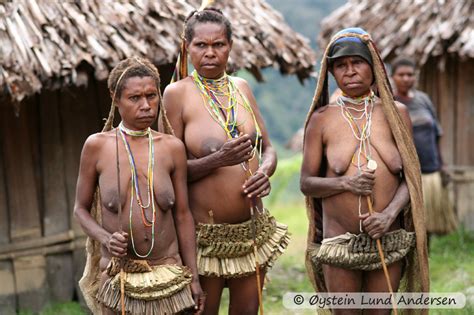 women of new guinea tribes mega porn pics