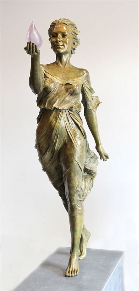 artist creates life size sculptures  women inspired  renaissance
