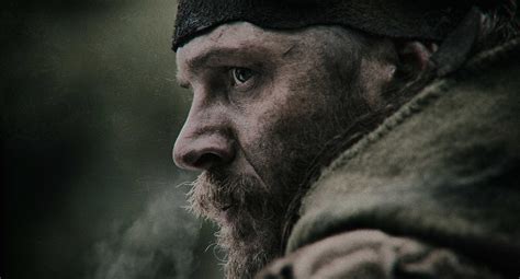 the revenant tom hardy says sean penn was originally going to play his