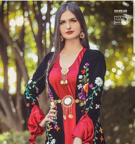 zhyar taha kurdish dress kurdish dress woman arabian dress