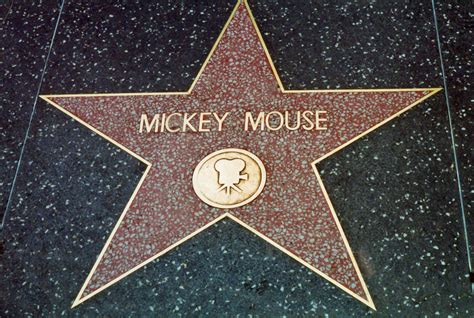 hollywood walk  fame adds disney stars    mouse central