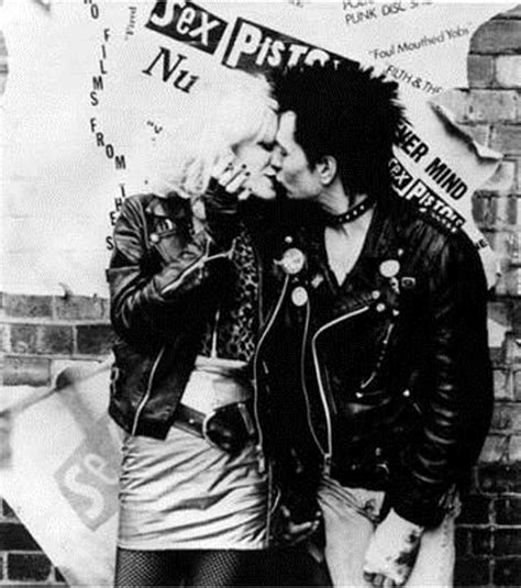 sid vicious and nancy spungen 26 vintage photographs of the punk s