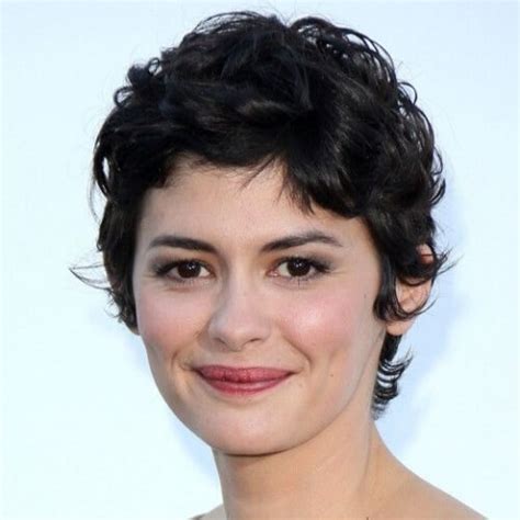 48 Remarkable Short Haircuts For Round Faces Hairs London