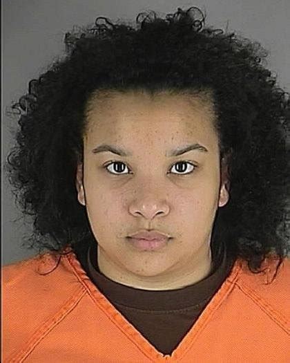 montia marie parker minn cheerleader charged with