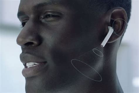 tim cook    airpods   fall  socialunderground