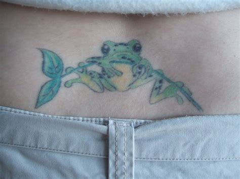 cute  frog  images frog tattoos tattoo designs  girls tattoos