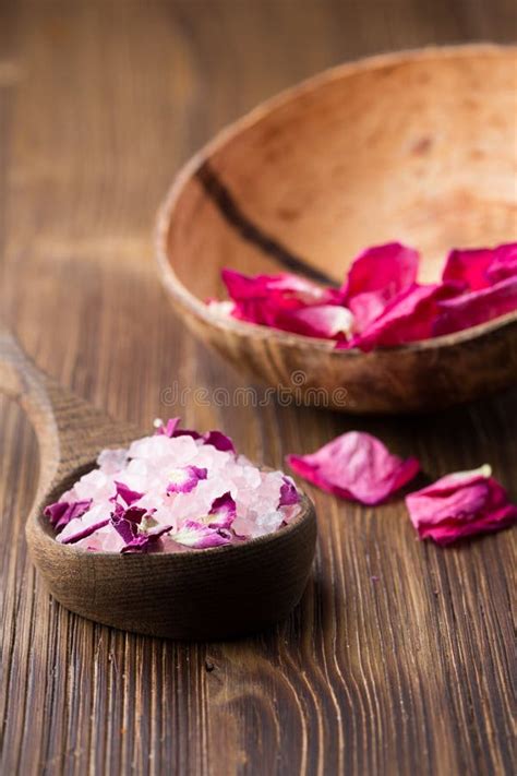 rose spa stock afbeelding image  aromatherapie gezondheid