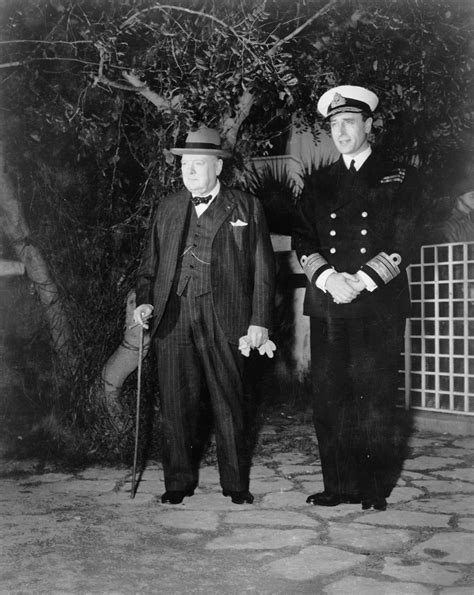 [photo] winston churchill and vice admiral lord louis
