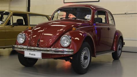 volkswagen fusca faz sucesso como carro usado  chega  mais de  mil modelos vendidos em