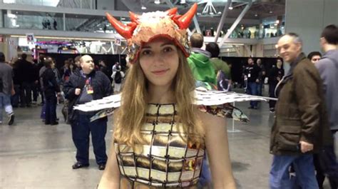 i can t play with those dress made of magic cards geekologie