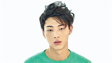 Ji Soo Talks About Doing A Topless Scene For “scarlet