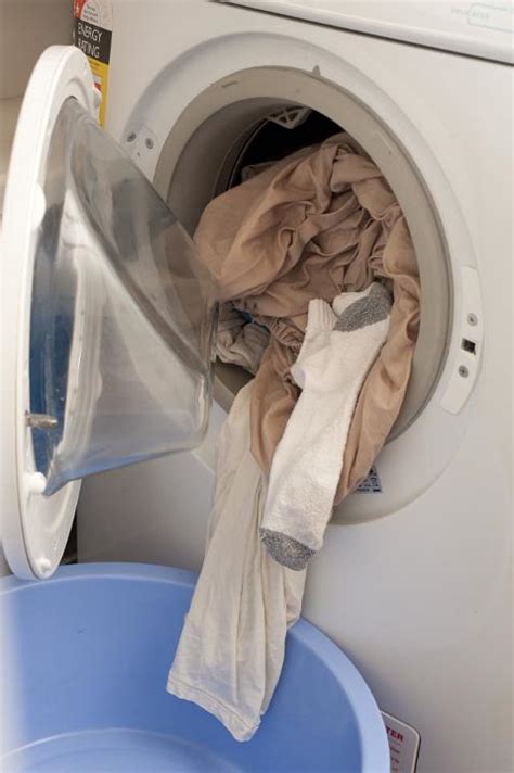 image  washing spilling    washing machine freebie