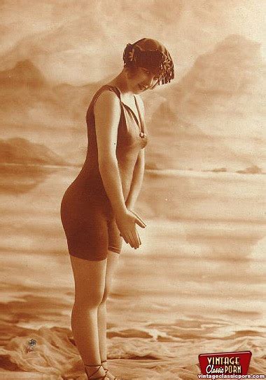 pinkfineart 20s bathing beauties from vintage classic porn