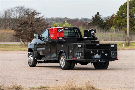 outfitter guide cm truck beds