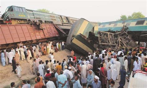 killed   punjab train accidents newspaper dawncom