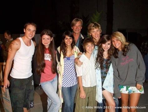 agent julia on twitter austin with the cast of zoey 101