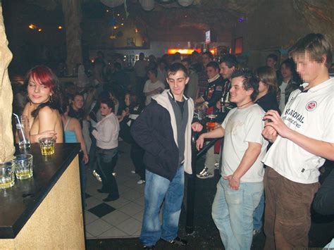 alene club party nude in public 17 redbust