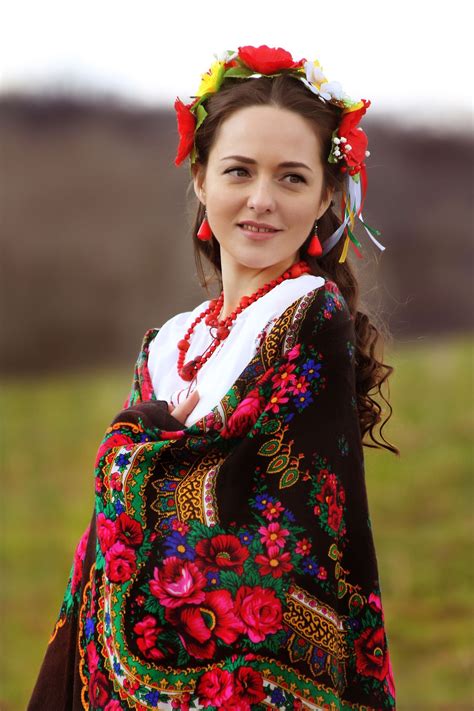 نتيجة بحث الصور عن ‪traditional Dress Ukraine