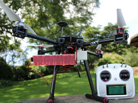air  ground display drone mounted ground visible display hacksterio