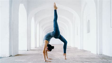 rejuvenating luxury yoga retreats worldwide taylors tracks