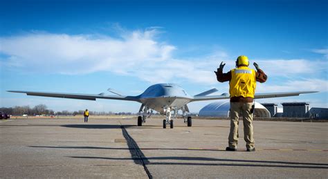 boeing lands contract  air refueling drones  chance  bigger deal st louis public radio