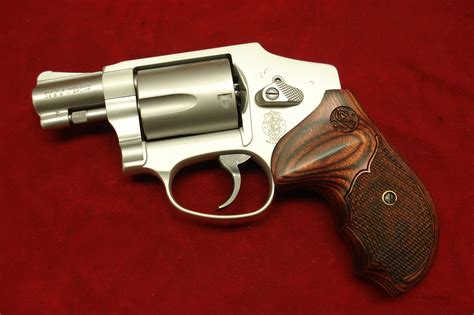 smith  wesson  deluxe airweight   sale