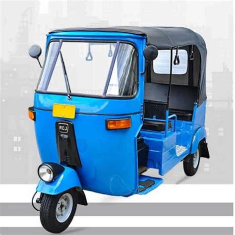 zoomroo deluxe blue electric auto rickshaw  rs  battery