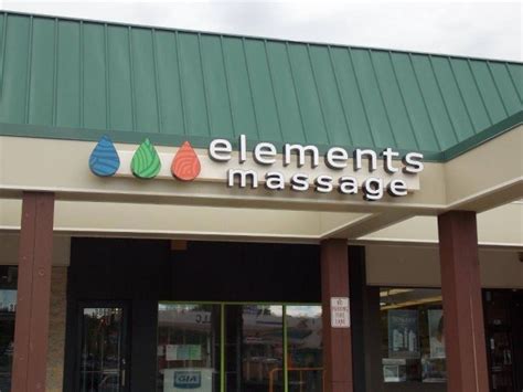 elements massage allentown find deals   spa wellness gift