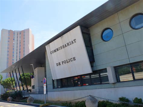 Commissariat De Police Ville De Salon De Provence