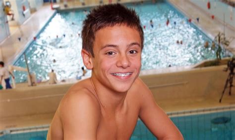 Tom Daley I Always Knew I Was Attracted To Guys Sport The Guardian