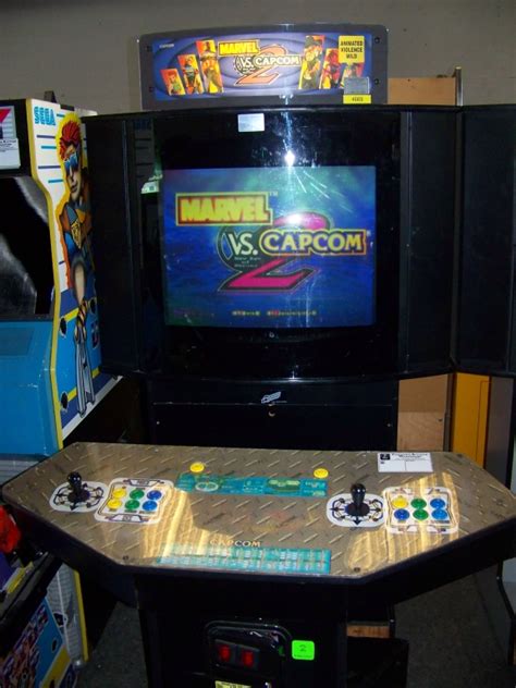 marvel  capcom  showcase arcade game item    condition evidence  wear  commerc
