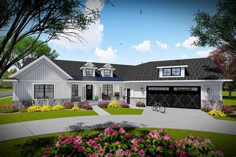 plan ah  bed modern farmhouse ranch home plan  angled garage ranch style house